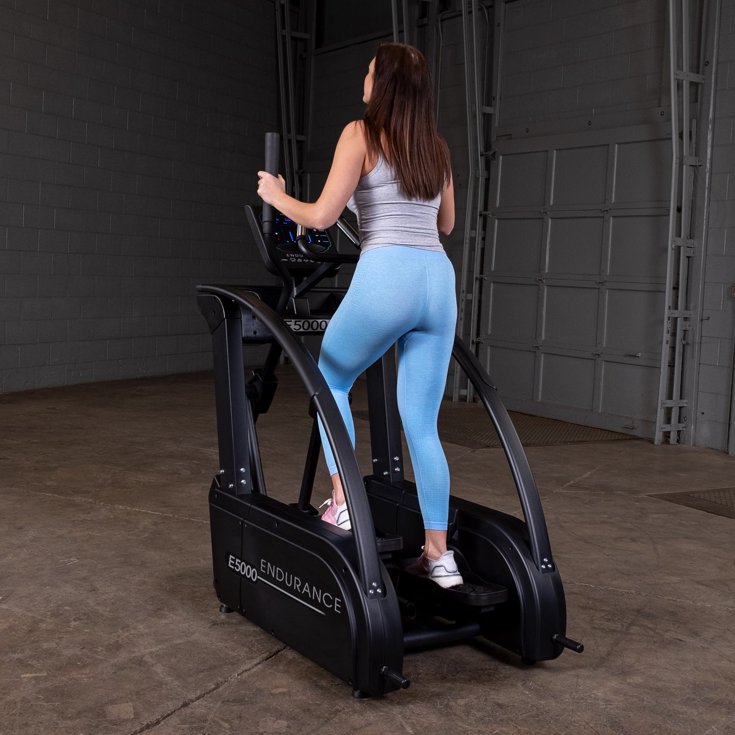 Body-Solid Endurance Center Drive Elliptical E5000